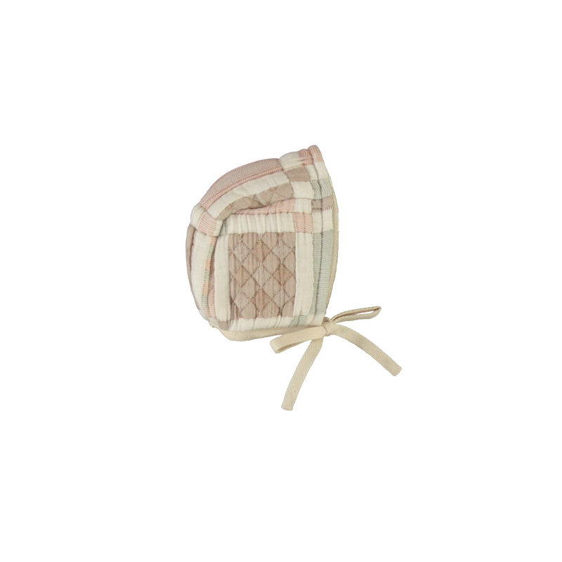 Mai Bonnet